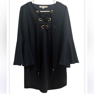 Trina Turk Size 0 Navy Shift Dress with Bell Sleeves
